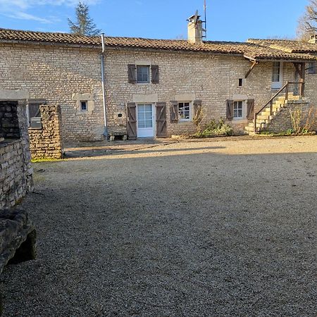 La Maison Du Petit Lac Messe Bagian luar foto